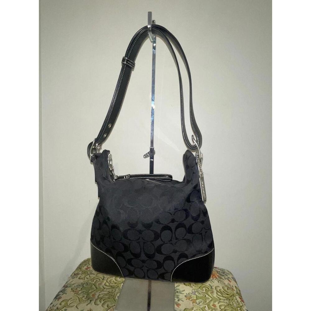 Vintage O Coach
